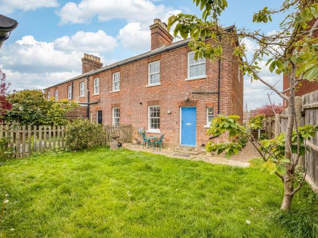 House for sale in Bacton, Comers