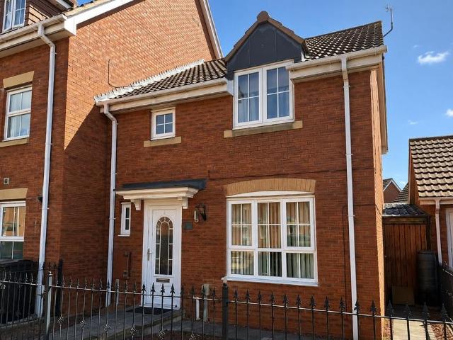 House for sale in Kingswood, Hull