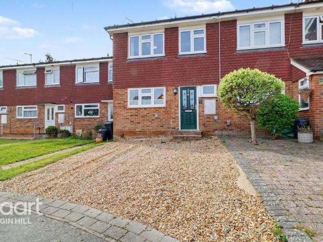 House for sale in The Butts, Kent
