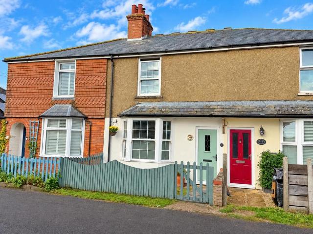 House for sale in Folkestone, Kent