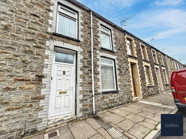 House for sale in Pentre, Ton Pentre