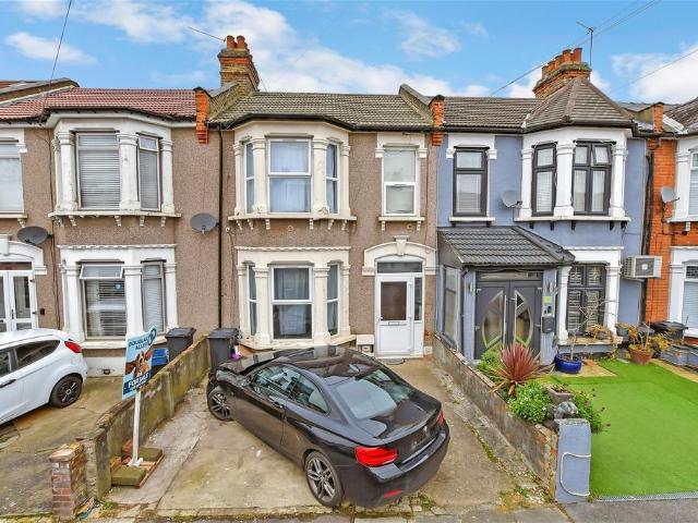 House for sale in Loxford, Seven Kings