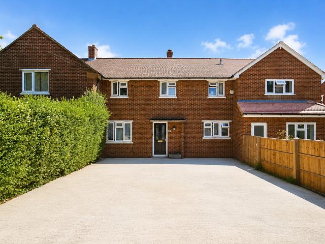 House for sale in St Albans, Five Acres