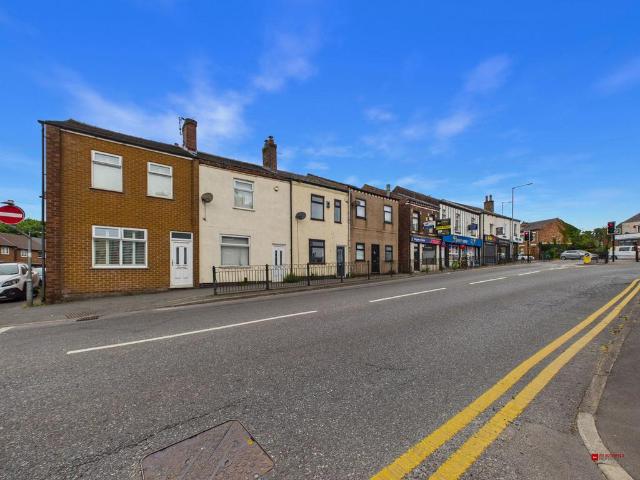 House for sale in Westhoughton, Lee Bank