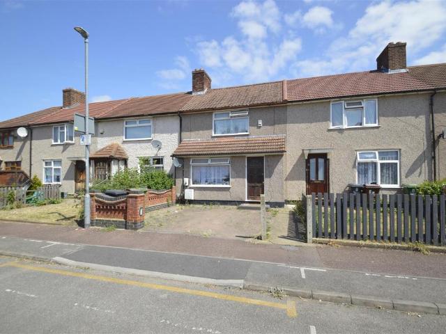 House for sale in Dagenham, Greater London