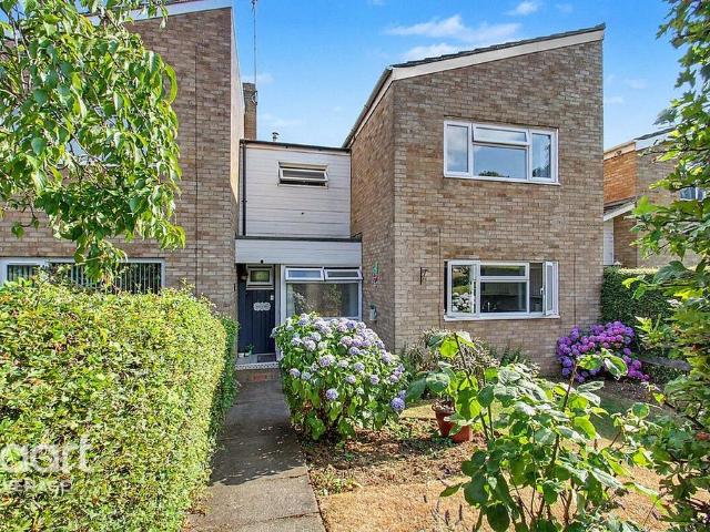 House for sale in St Nicholas, Shephall