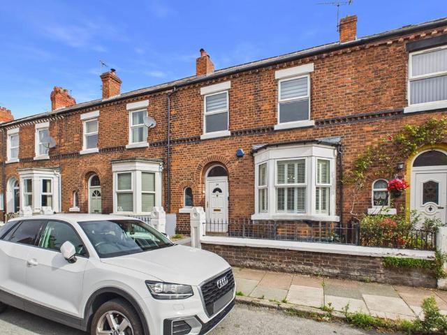 House for sale in Hoole, Chester
