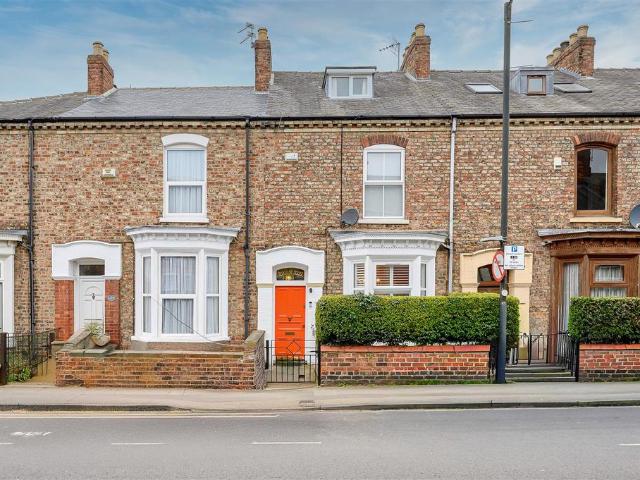House for sale in Bell Farm, High Field
