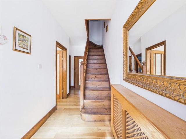House for sale in Greater London