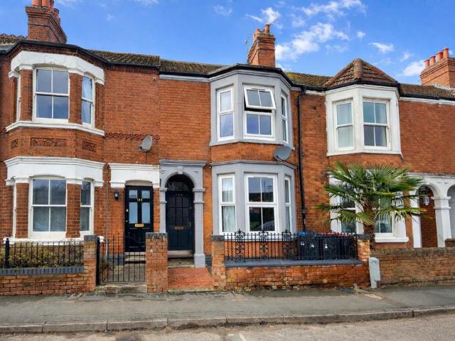 House for sale in Wolverton and Greenleys, Old Wolverton
