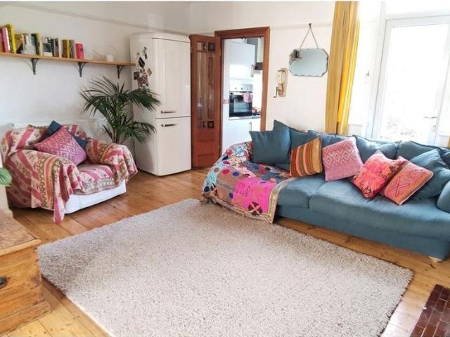 House for sale in London Borough of Croydon, Thornton Heath