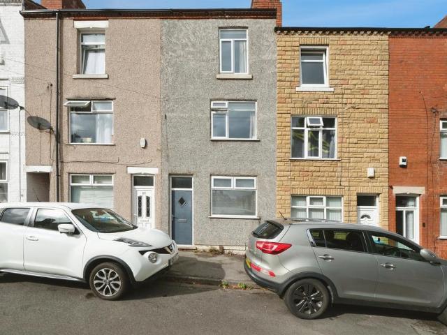 House for sale in Caldermill, East Midlands