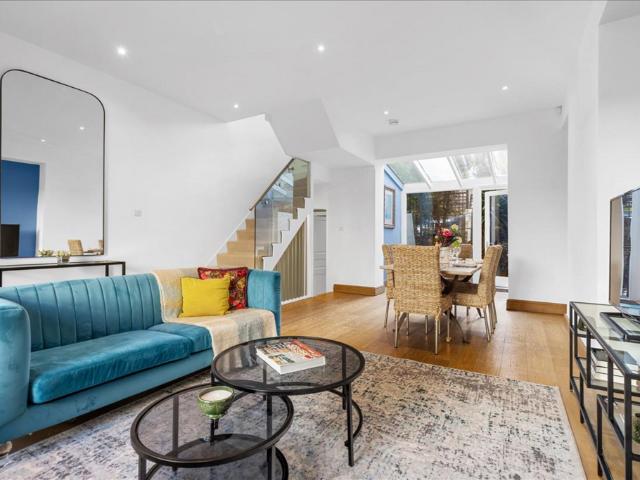 House for sale in Notting Hill, Greater London