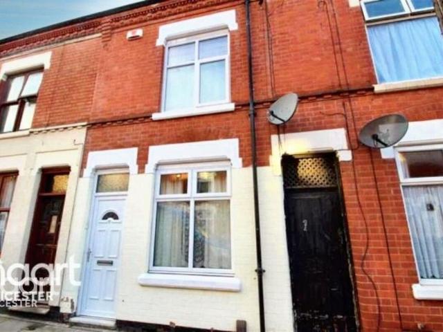 House for sale in Black Friars, Old Wharf
