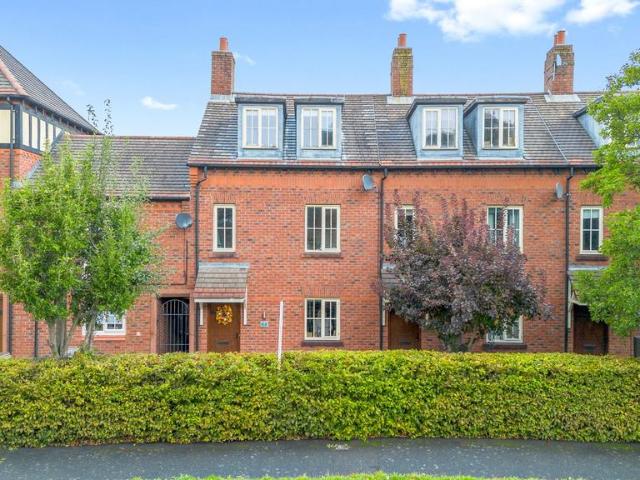 House for sale in Burtonwood and Westbrook, Warrington