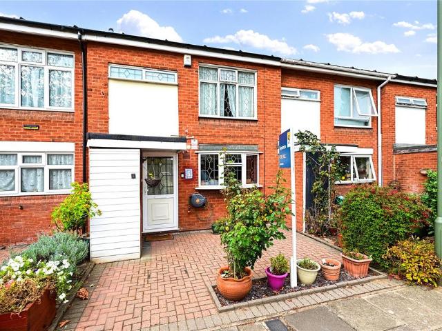 House for sale in Laleham, Staines-upon-Thames