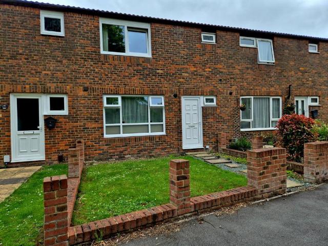 House for sale in Houghton Regis, Bedfordshire