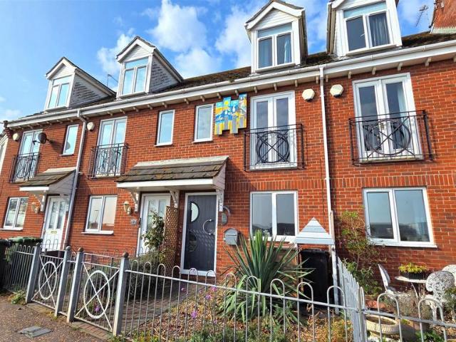 House for sale in Gorleston-on-Sea, Great Yarmouth