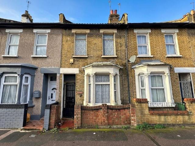 House for sale in West Ham, Greater London