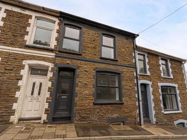 House for sale in Brithdir, New Tredegar