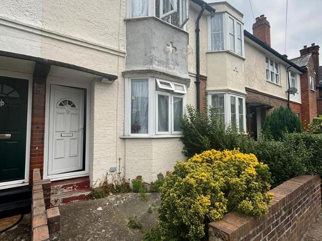 House for sale in Furzedown, Greater London
