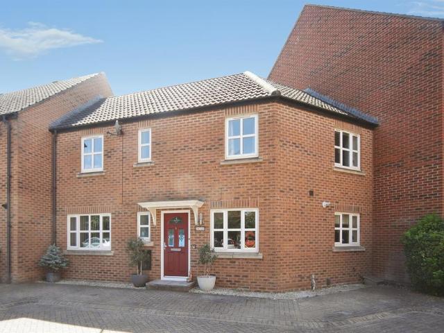 House for sale in Obridge, Rumwell
