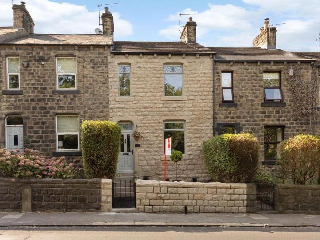 House for sale in Calverley, West Yorkshire
