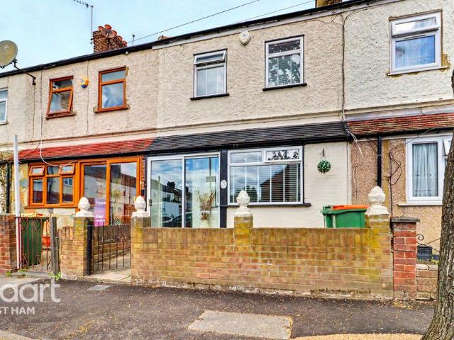 House for sale in Beckton, Greater London