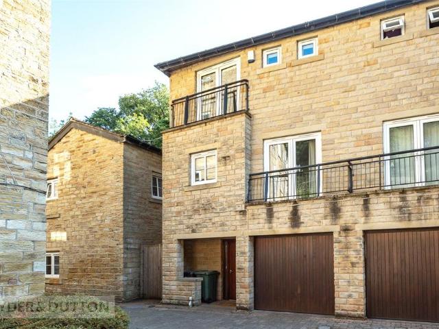 House for sale in Holme Valley, West Yorkshire