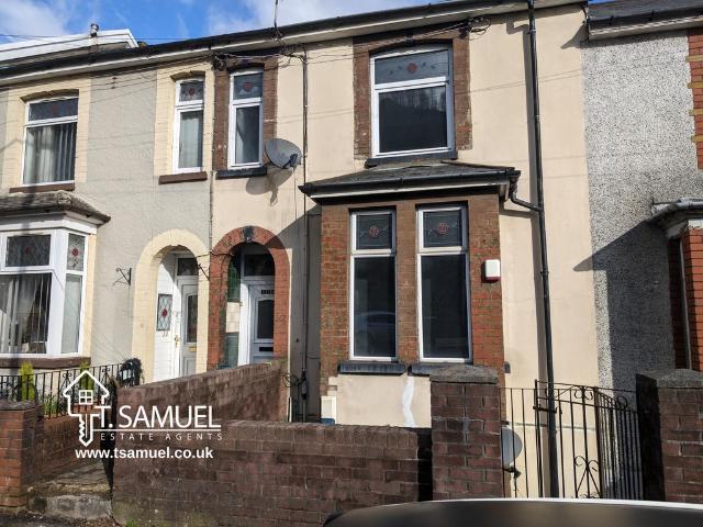 House for sale in Ferndale, Wales