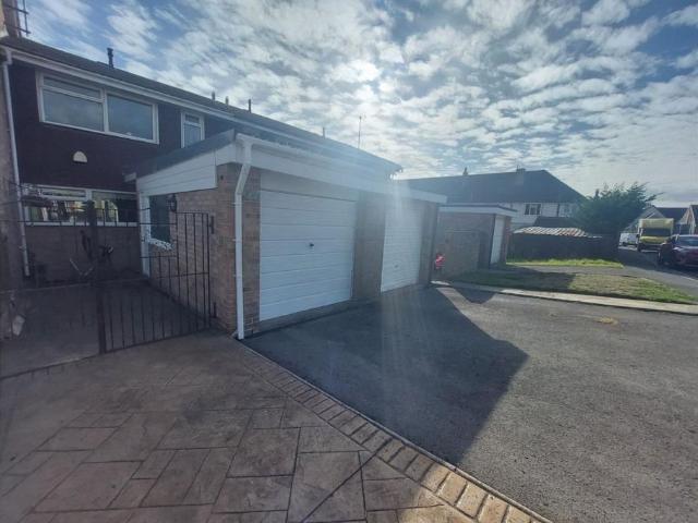 House for sale in Preston Plucknett, Yeovil