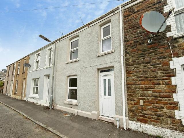 House for sale in Nangreaves, Wales