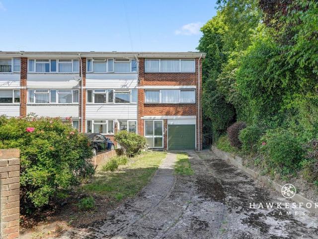 House for sale in Regent Quay, Oad Street