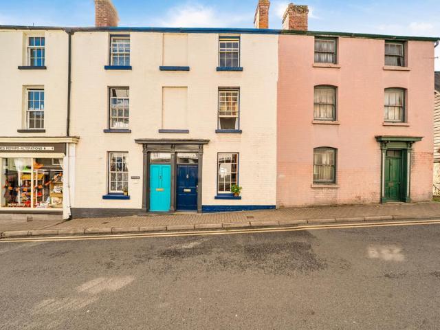 House for sale in Headbrook, Kington