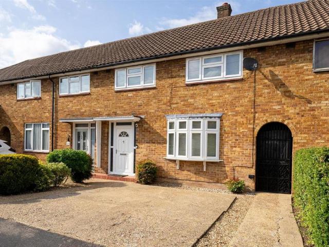 House for sale in Elstree and Borehamwood, Borehamwood