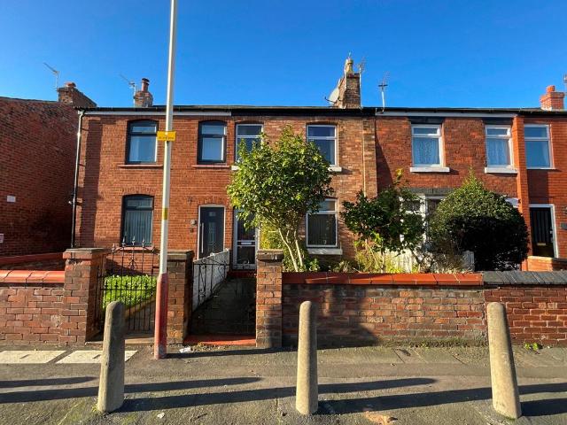 House for sale in Meols Cop, Southport