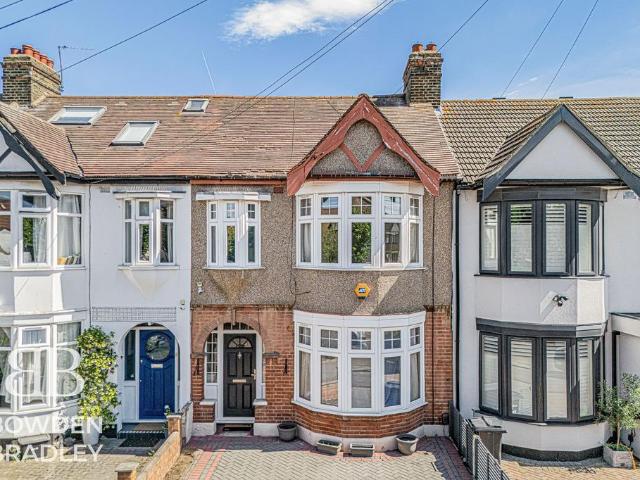 House for sale in Little Heath, Greater London