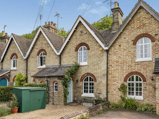 House for sale in King's Walden, Hertfordshire
