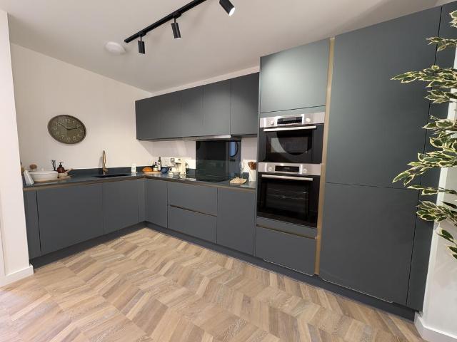 House for sale in Charlton Riverside, Greater London