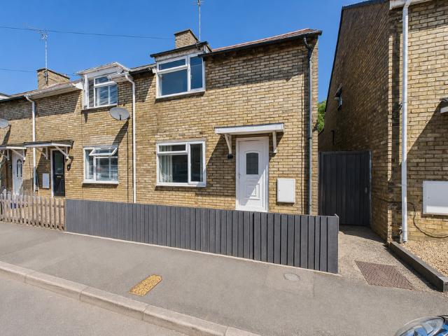 House for sale in Huntingdon