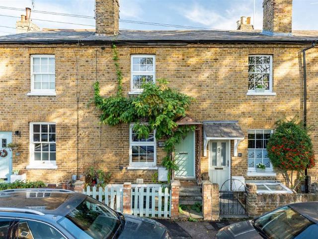 House for sale in Hertford, Colliers End