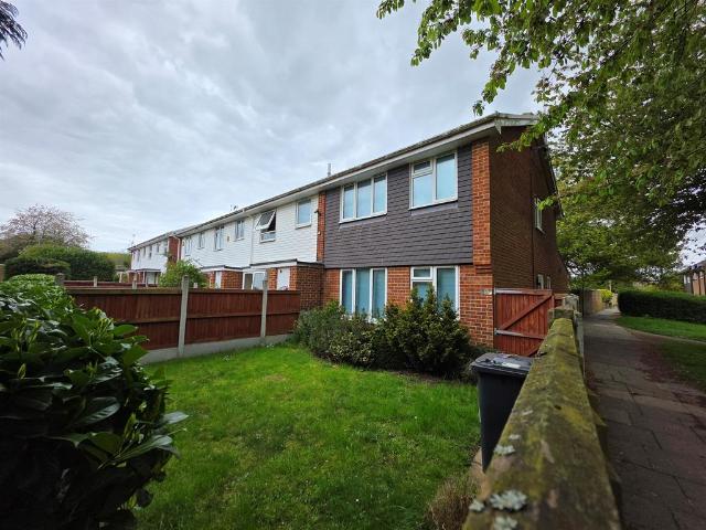 House for sale in St. Dunstan's, The Bridge