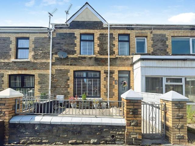House for sale in Pyle