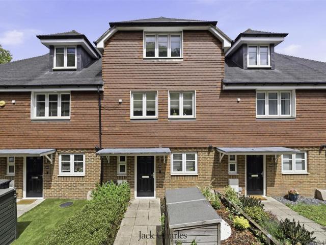 House for sale in Brook Street, Bourne Vale