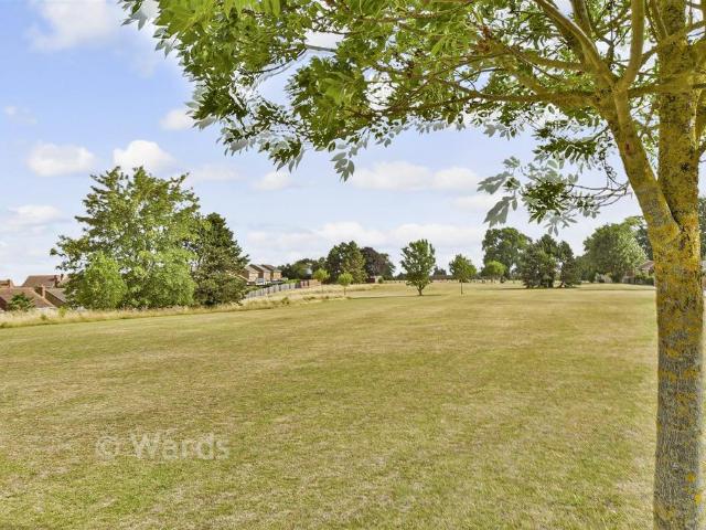 House for sale in Snipeshill, Oad Street