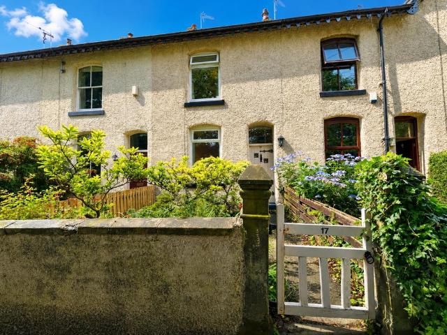 House for sale in Hazelhurst, Bury