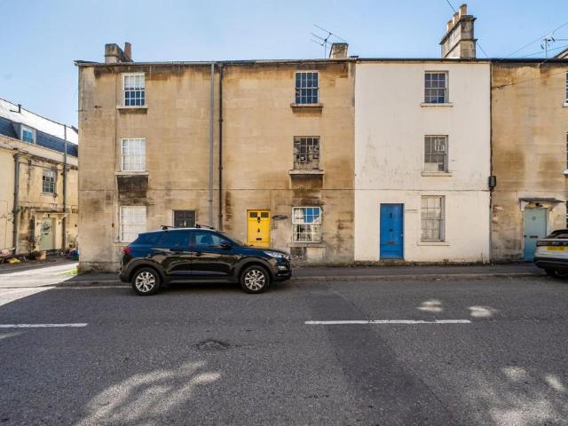 House for sale in Elmhurst Estate, Batheaston