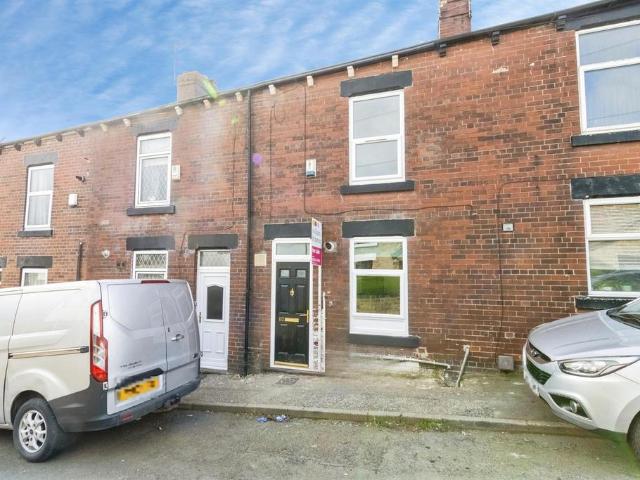 House for sale in Darfield, South Yorkshire