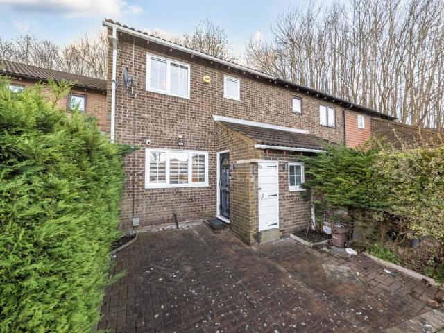 House for sale in California, Dunstable