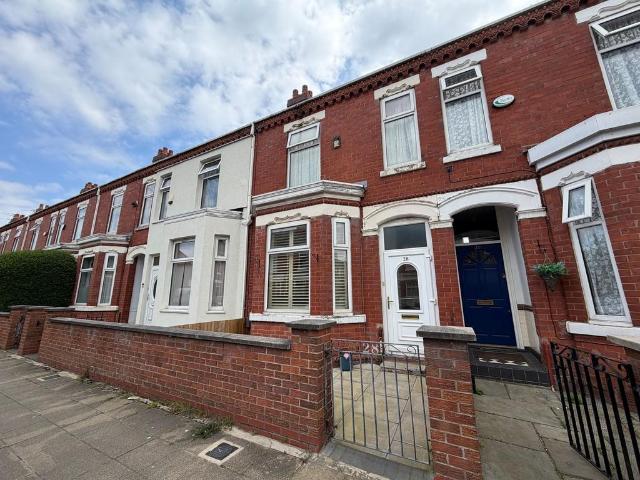 House for sale in Gorse Hill, Trafford Park